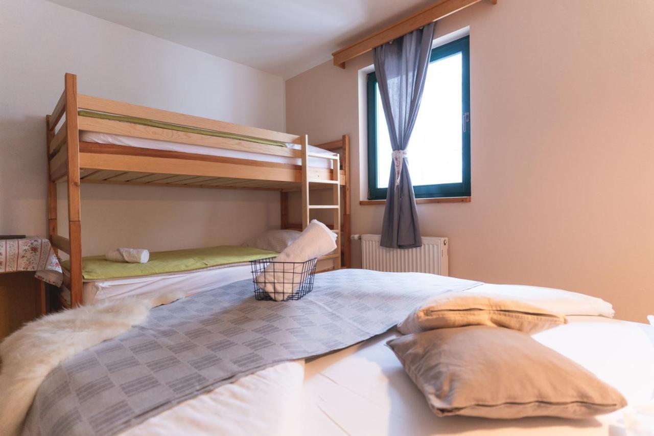 Brunarica Bohinj Buitenkant foto